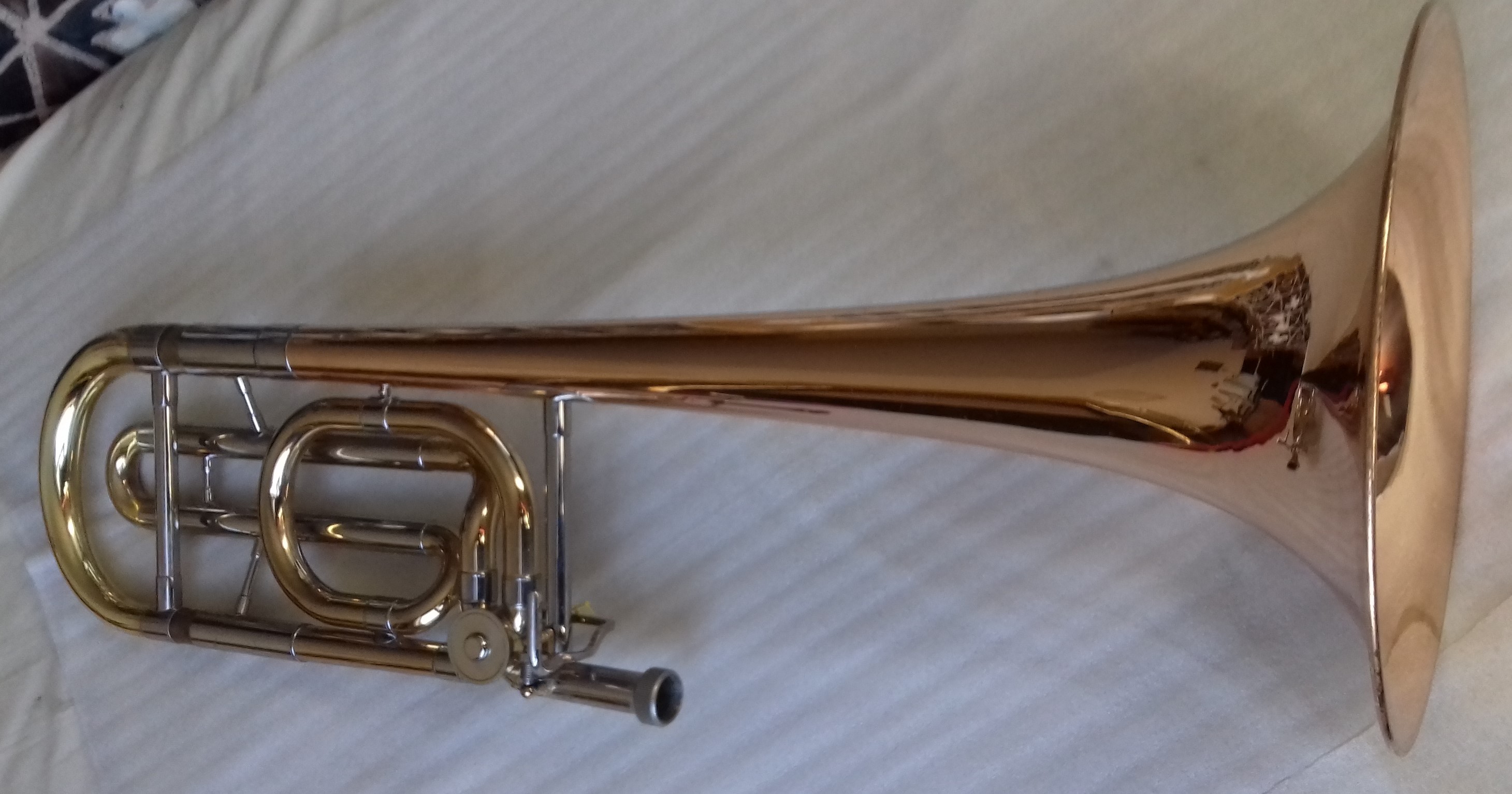 Yamaha YBL 321 Bb/F bass trombone